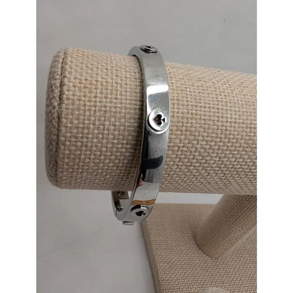 Kate Spade New York Silver Tone Spade Logo Hinged Bangle Bracelet Fashion - Picture 4 of 7